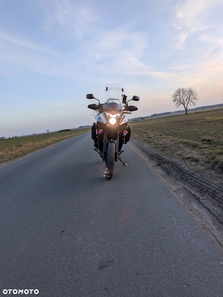 Honda VFR - 18