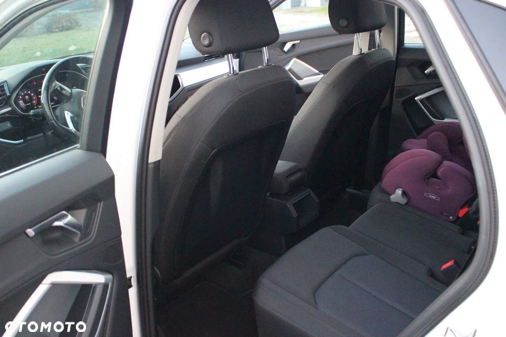 Audi Q3 35 TFSI - 10