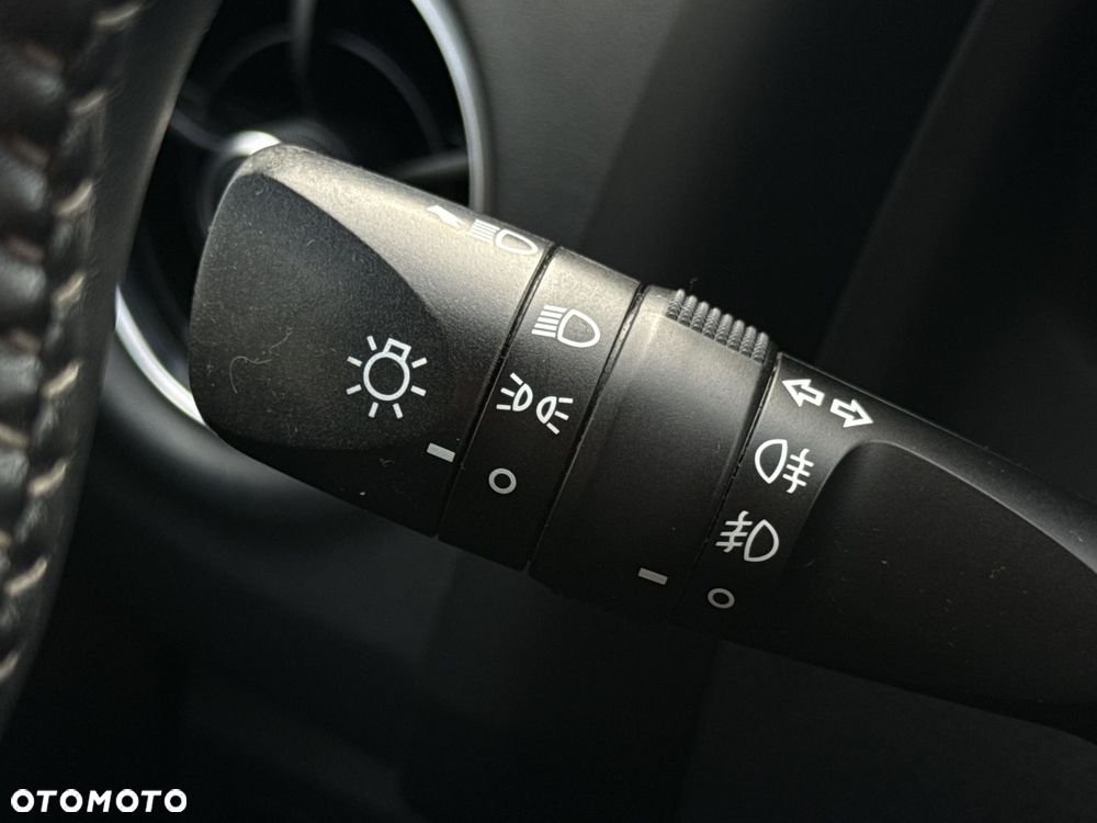 Toyota Auris - 19