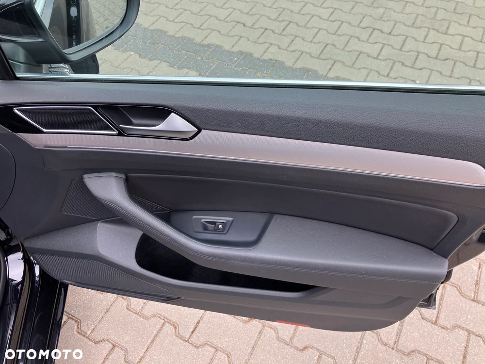 Volkswagen Passat 2.0 TDI (BlueMotion Technology) DSG Highline - 40
