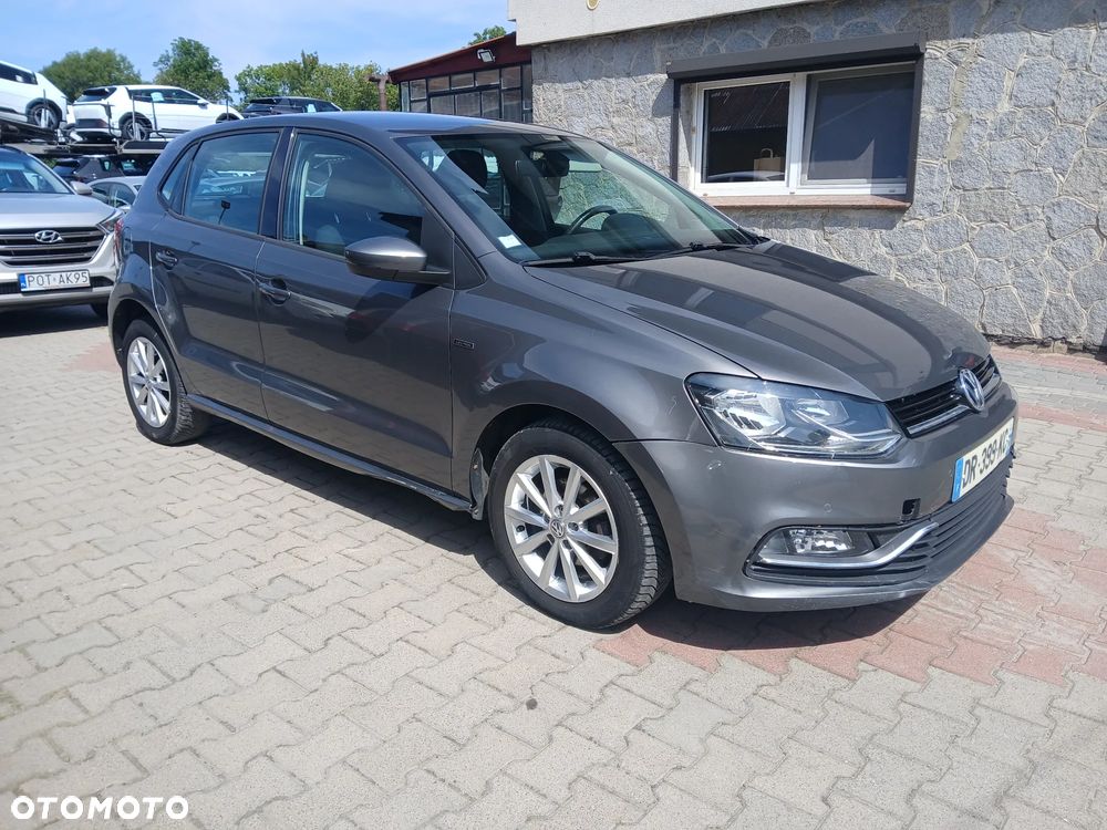 Volkswagen Polo 1.4 TDI Blue Motion Technology Lounge - 2