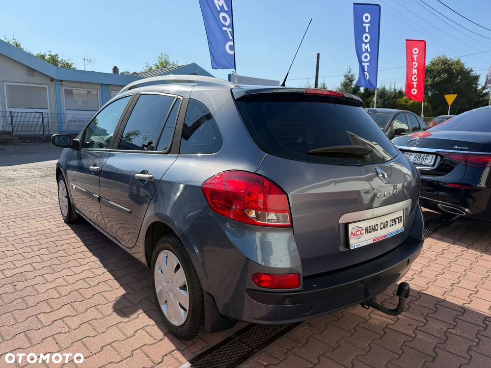 Renault Clio 1.2 TCE Authentique - 9