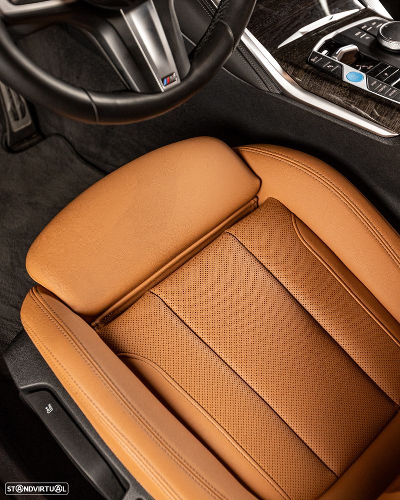 BMW i4 eDrive40 Edição Desportiva M - 15
