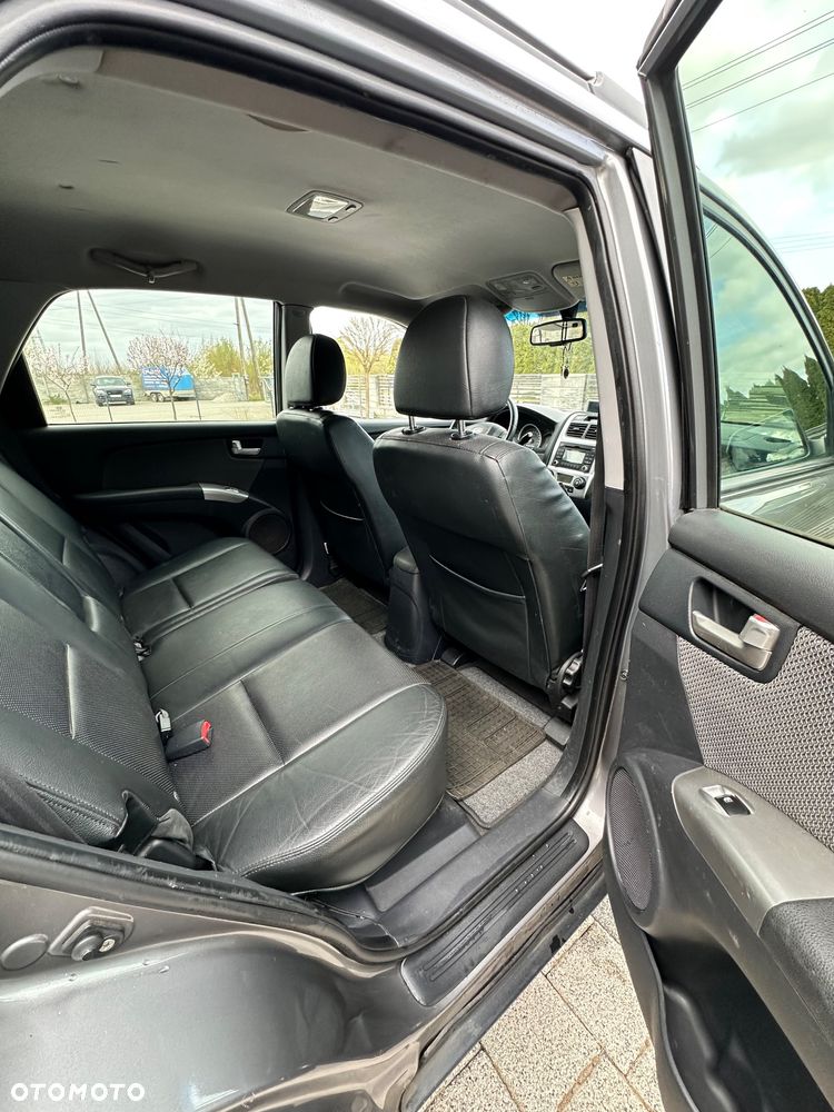 Kia Sportage 2.0 d Tour 2WD - 17