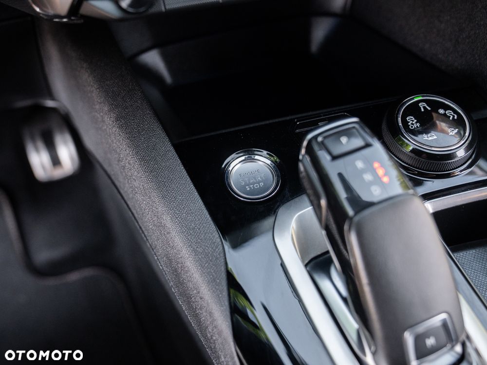 Peugeot 3008 BlueHDi 180 Stop & Start EAT6 GT - 33