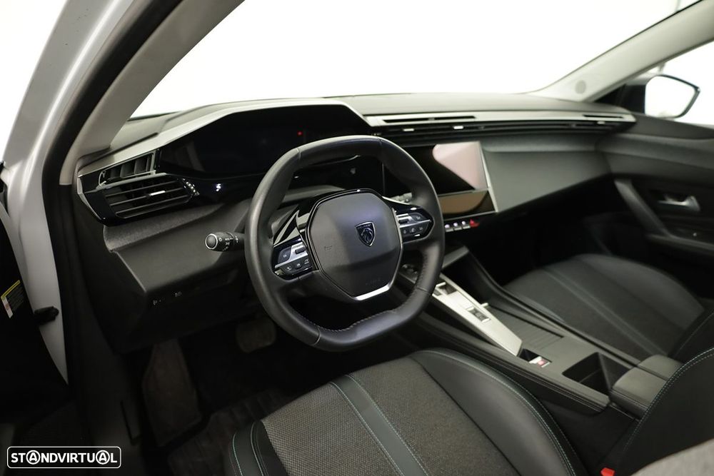 Peugeot e-308 54 kWh Allure - 8