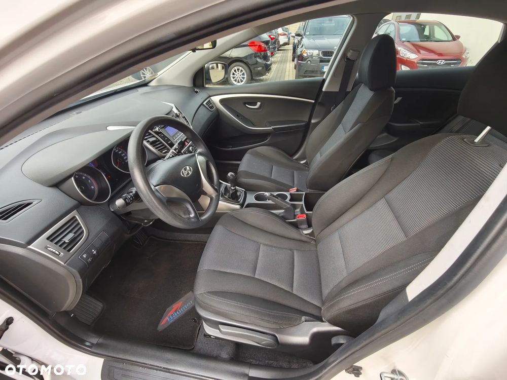 Hyundai i30 1.4 Classic - 21