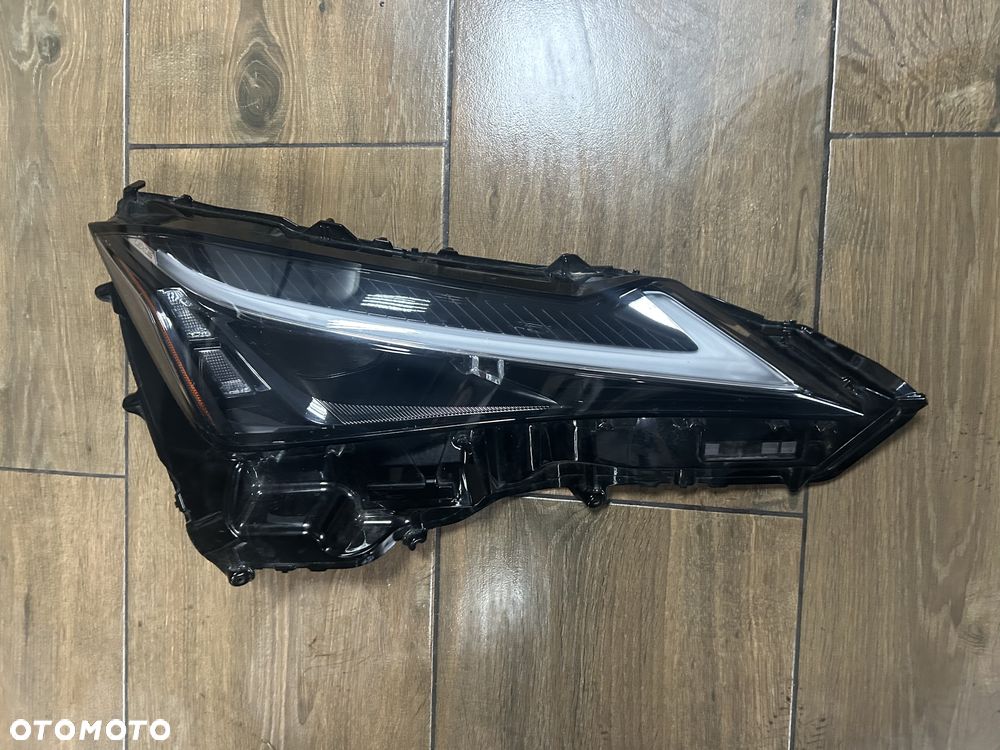LEXUS UX 18-KLOSZ LAMPY LED KMP IGLA ORG - 1