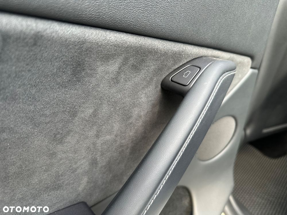 Tesla Model Y 79kWh Long Range RWD - 15