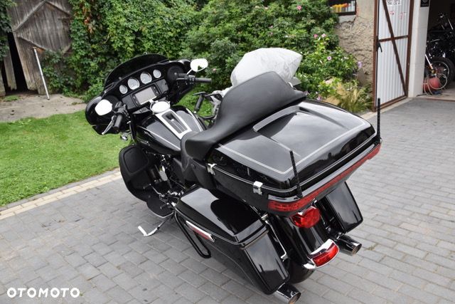 Harley-Davidson FLHTCU Ultra - 7