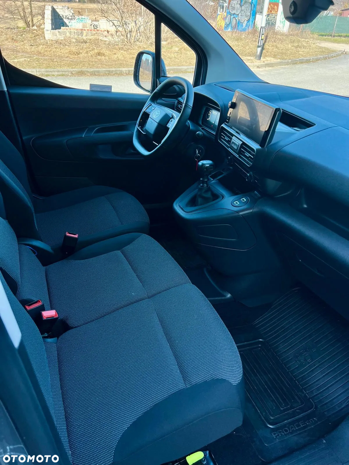Toyota Proace City - 14