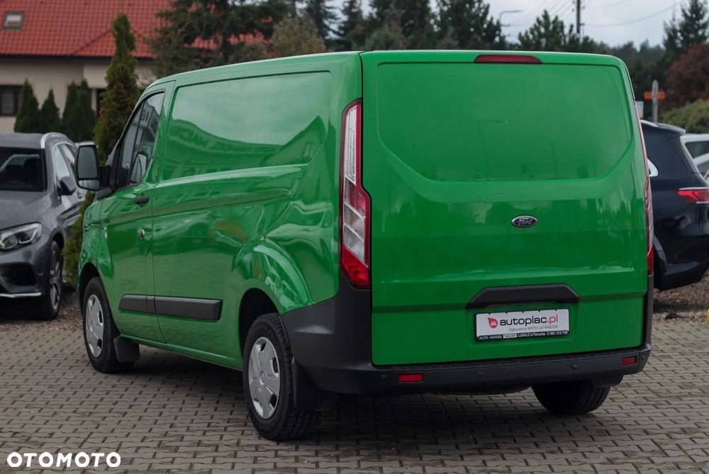 Ford TRANSIT CUSTOM - 4