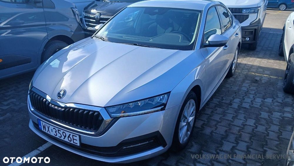 Skoda Octavia 2.0 TDI Ambition DSG - 1