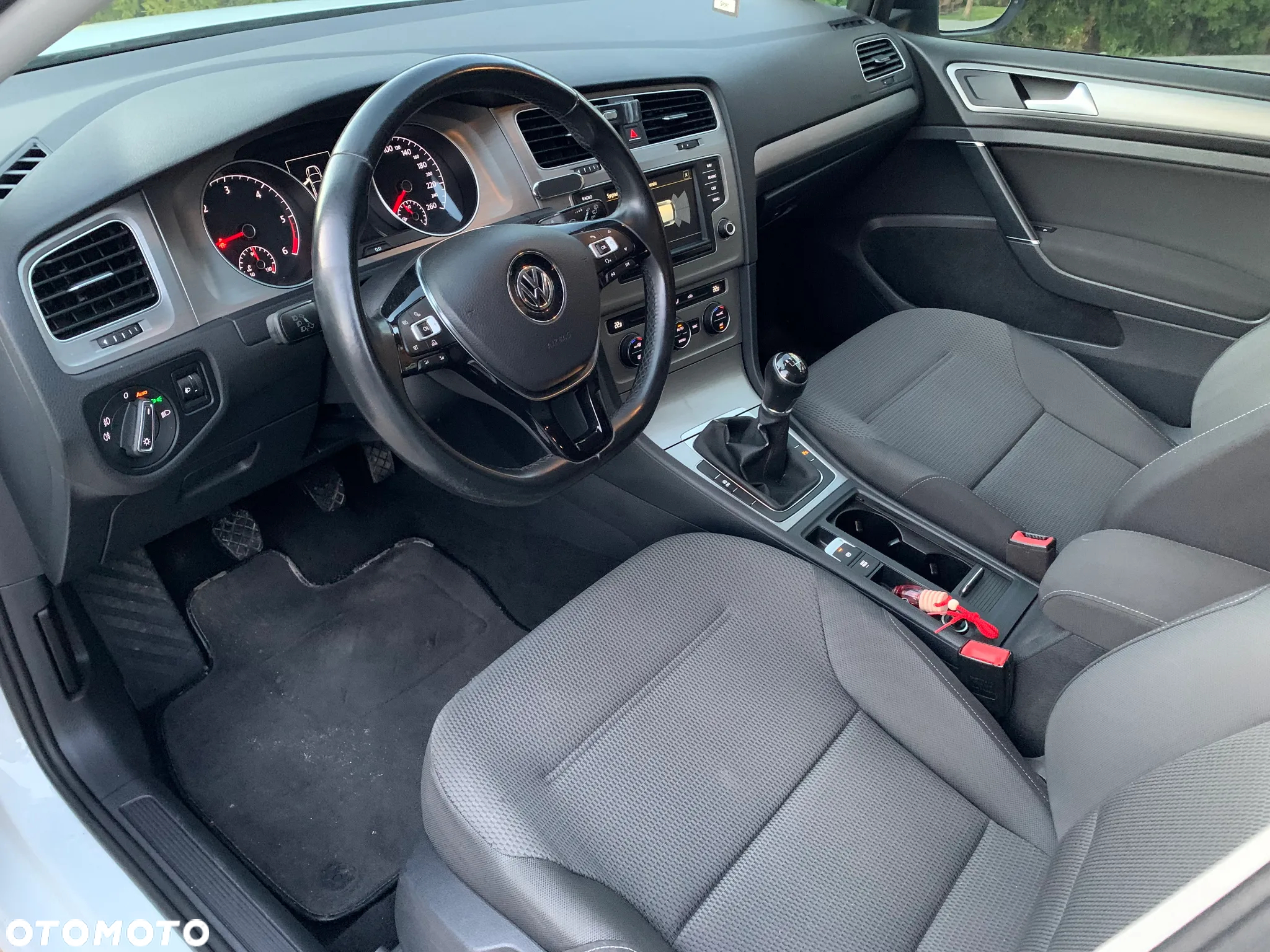 Volkswagen Golf VII 1.6 TDI BMT Comfortline - 15