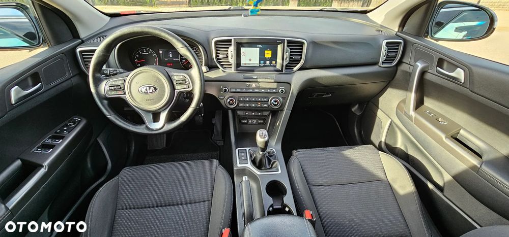 Kia Sportage 1.6 GDI 2WD DREAM-TEAM EDITION - 29