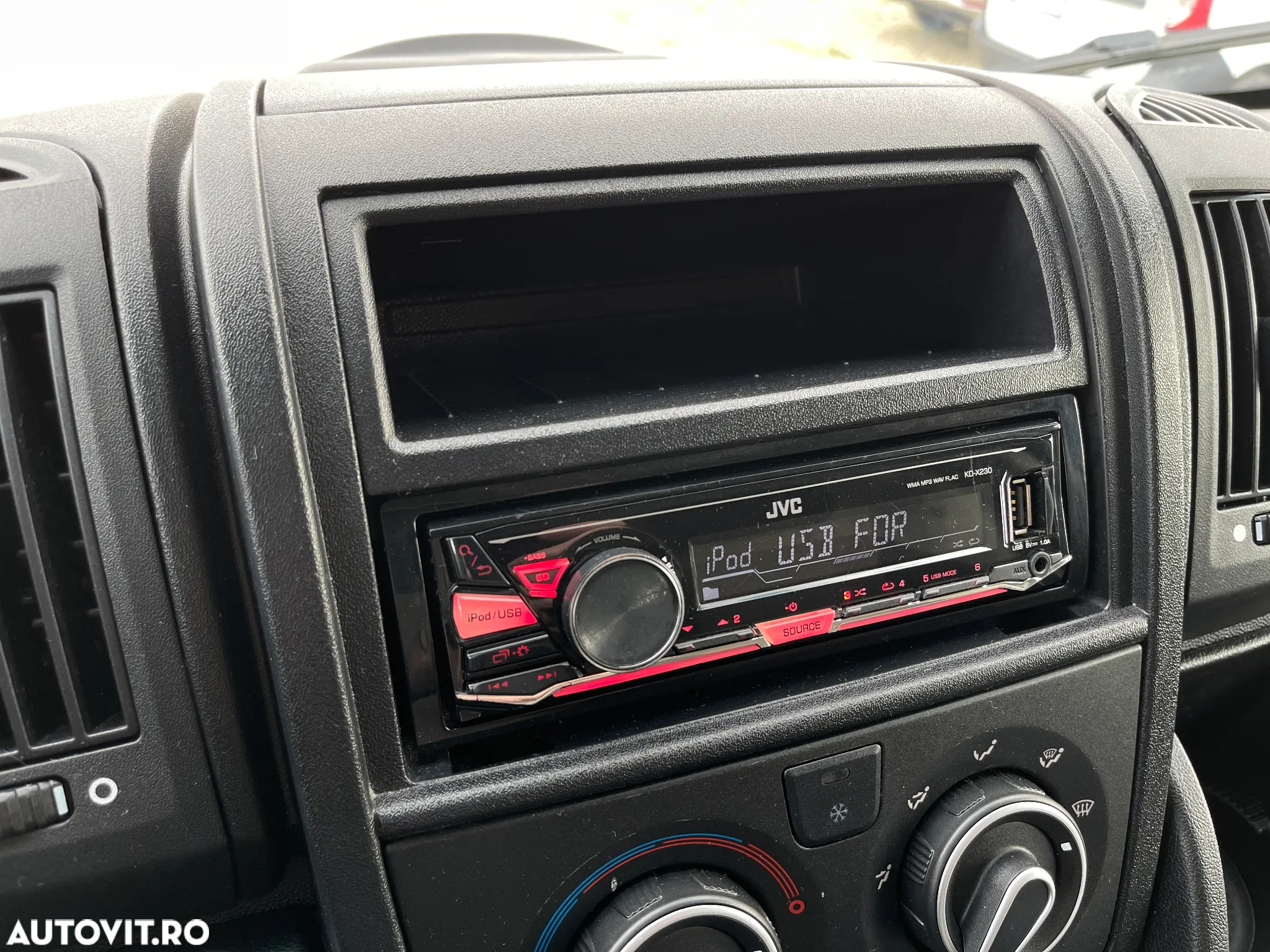 Peugeot Boxer - 12