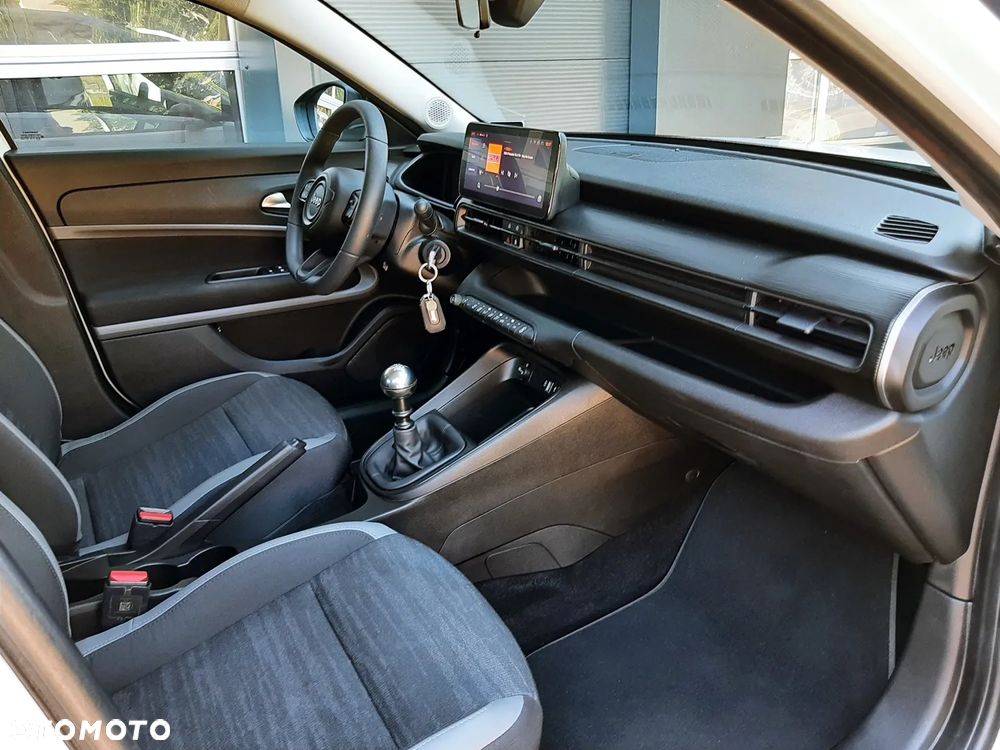 Jeep Avenger 1.2 GSE T3 FWD - 25