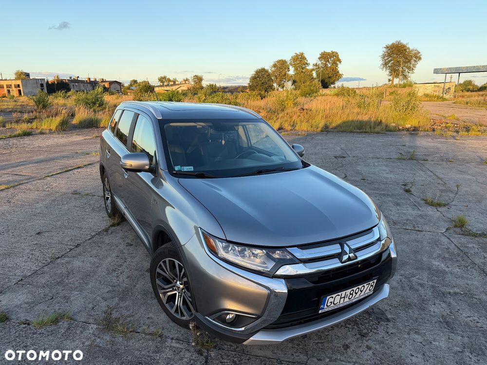 Mitsubishi Outlander - 19
