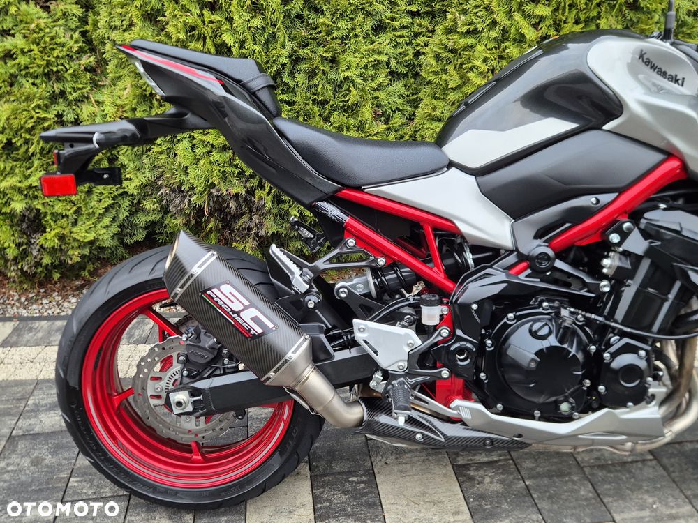 Kawasaki Z 900 - 10