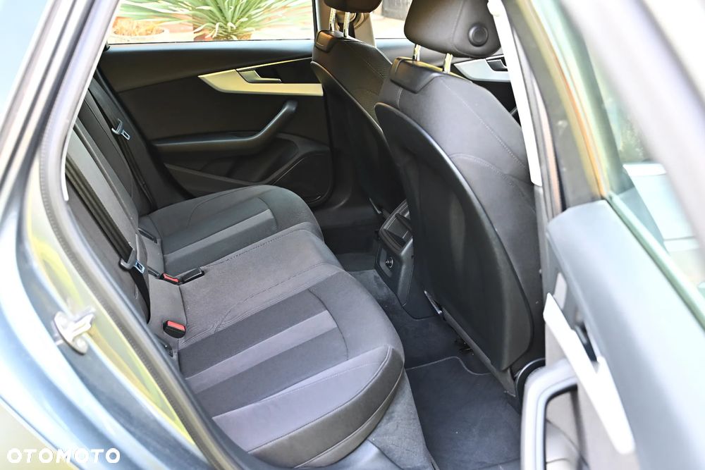 Audi A4 Avant 2.0 TDI S tronic sport - 9