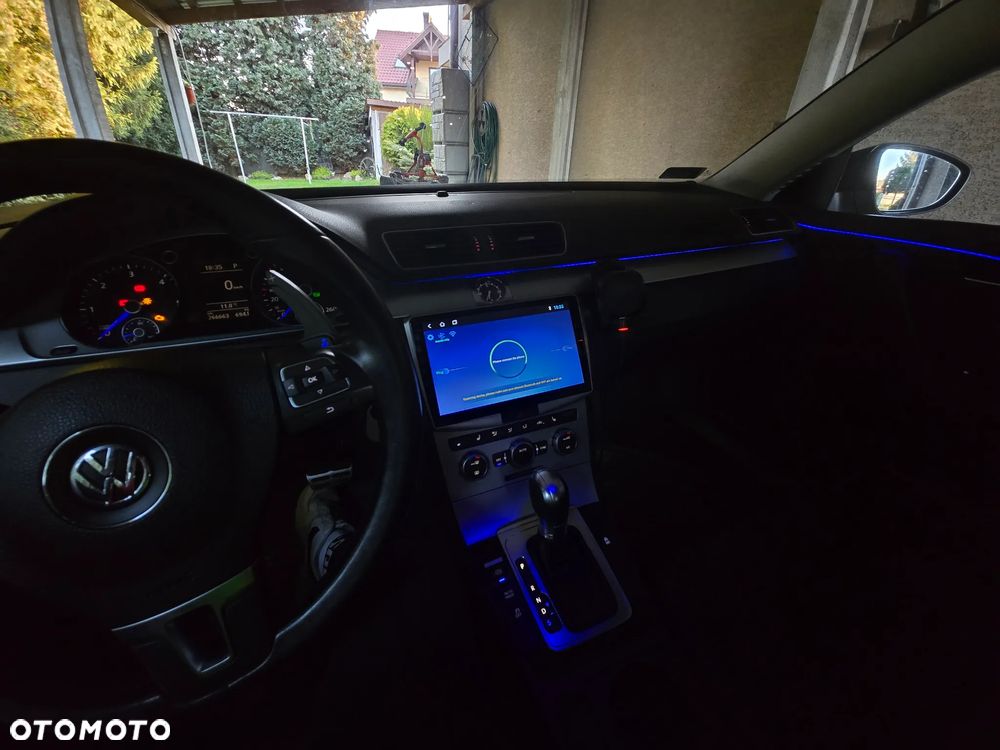 Volkswagen Passat 2.0 TDI Edition 40 DSG - 17