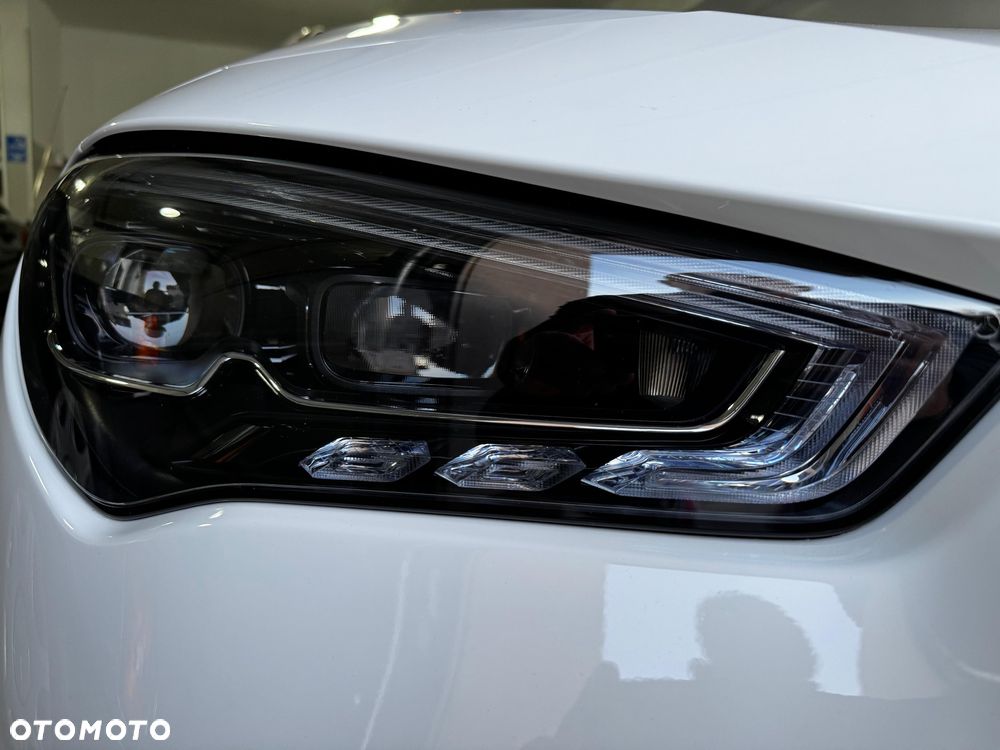 Mercedes-Benz CLA 200 AMG Line 7G-DCT - 4