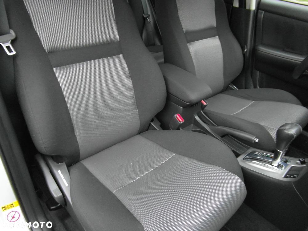 Toyota Corolla 1.6 VVT-i Automatik Edition - 20