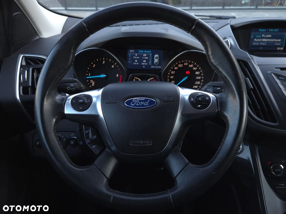 Ford Kuga 2.0 TDCi 4x2 Titanium - 20