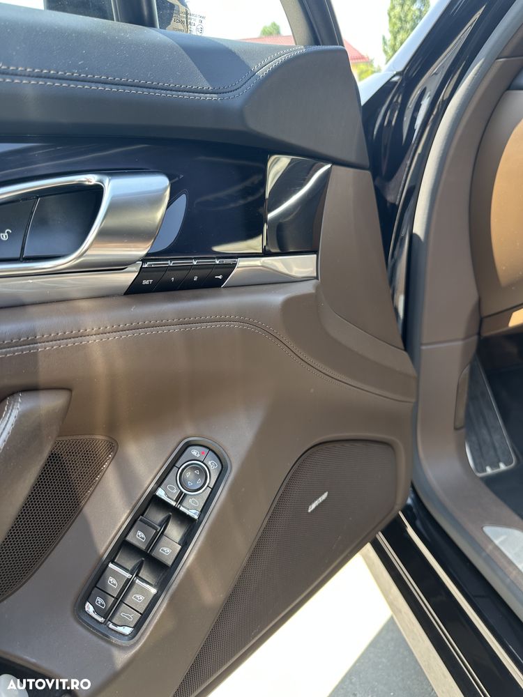 Porsche Panamera - 20