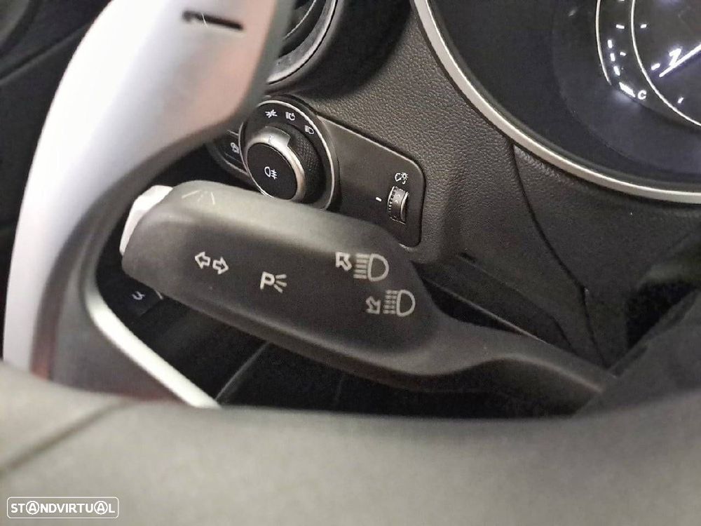 Alfa Romeo Stelvio 2.2 D B-Tech AT8 Q4 - 14