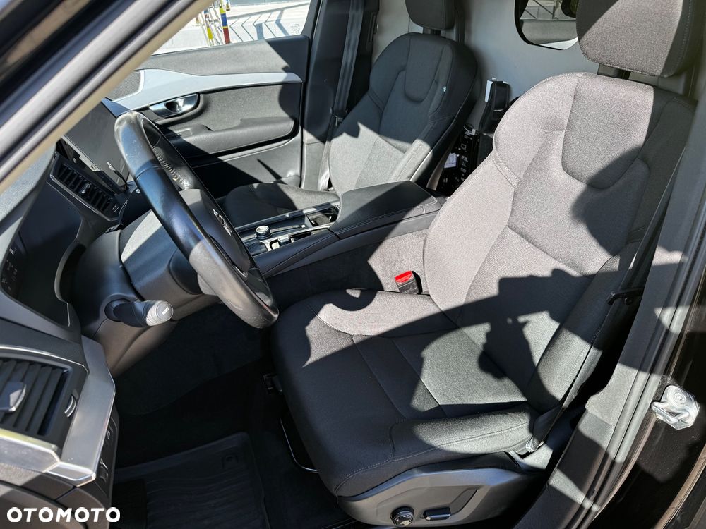 Volvo XC 90 B5 D AWD Geartronic Momentum Pro - 18