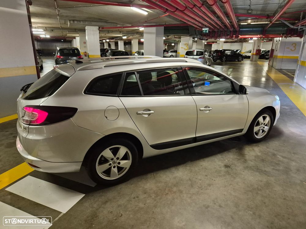 Renault Mégane Sport Tourer 1.5 dCi Dynamique - 9