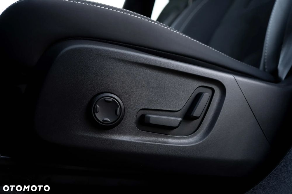 Volvo C40 Recharge Twin AWD Plus - 18