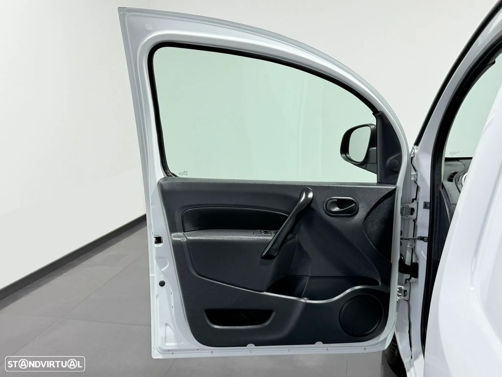 Renault KANGOO Z.E. 33 KW - IVA DEDUTIVÉL - BATERIAS PRÓPRIAS - 19