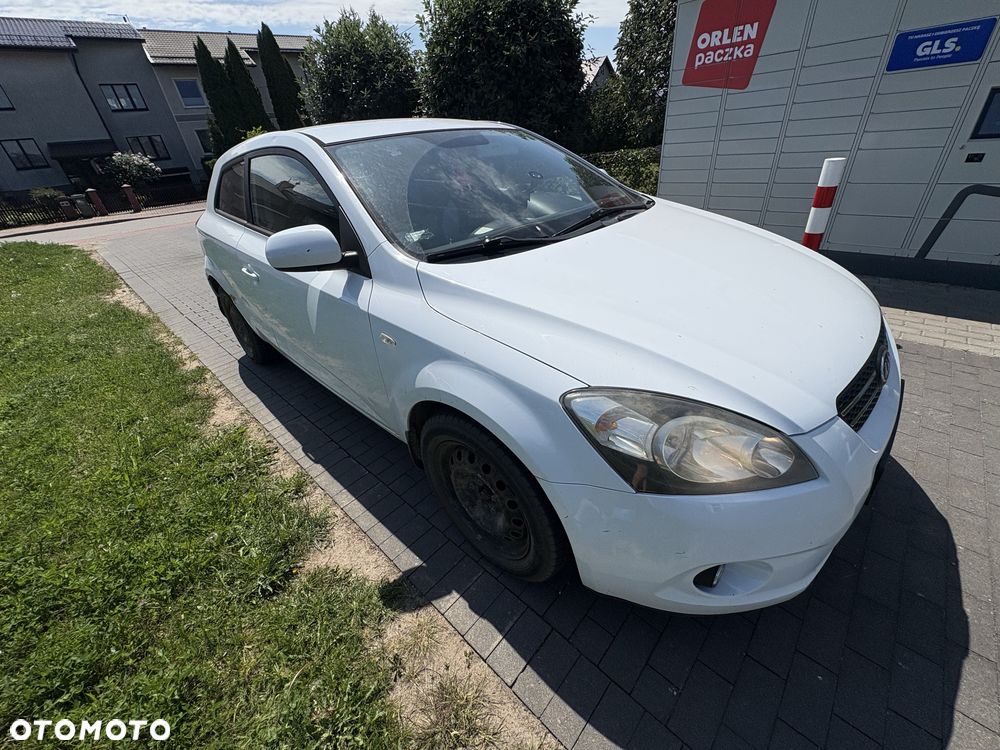 Kia Ceed - 2