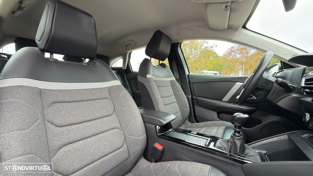 Citroën C4 X - 3