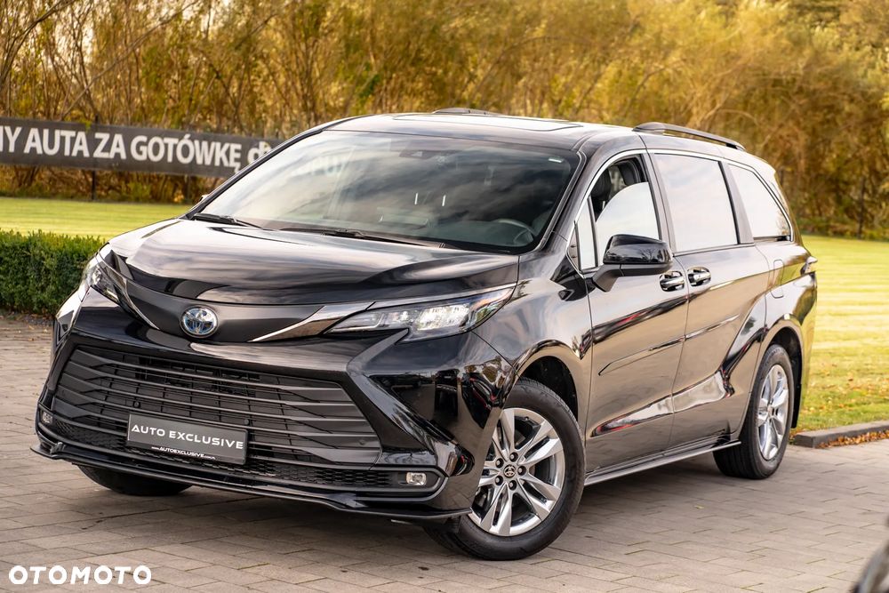 Toyota Sienna - 5
