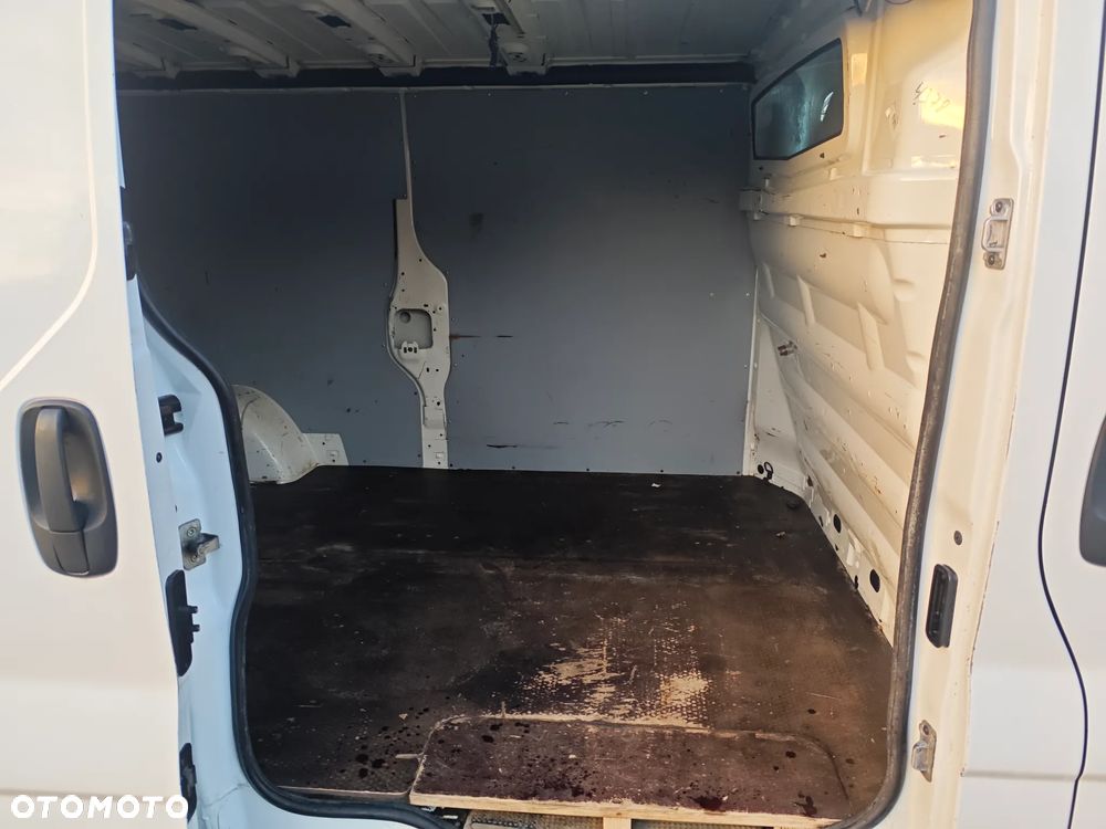 Nissan PRIMASTAR - 13