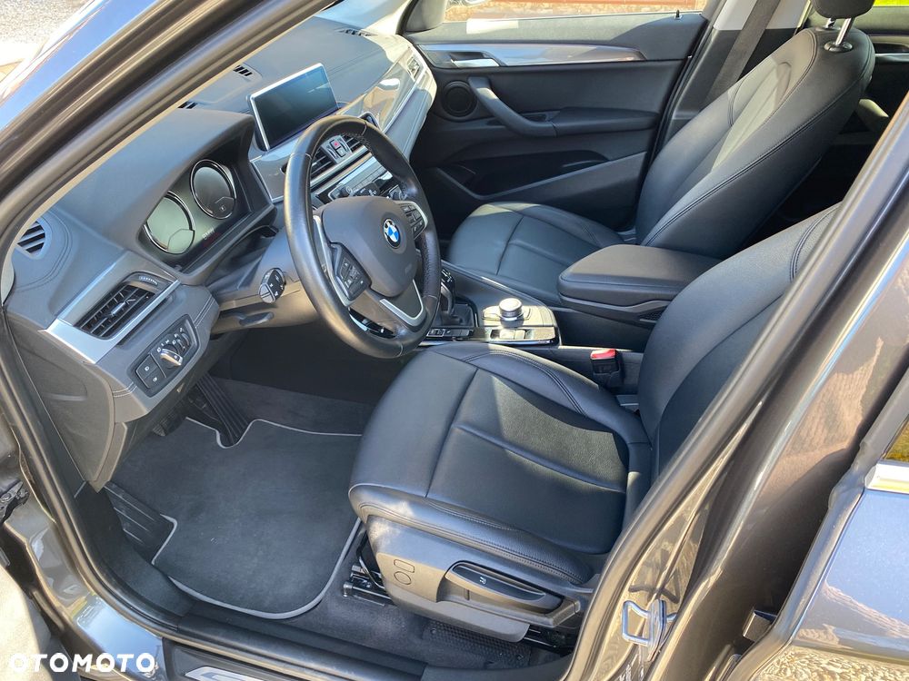BMW X1 sDrive18d - 23