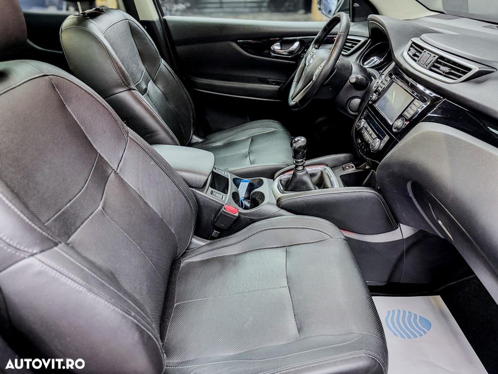 Nissan Qashqai 1.6 DCI TEKNA - 22