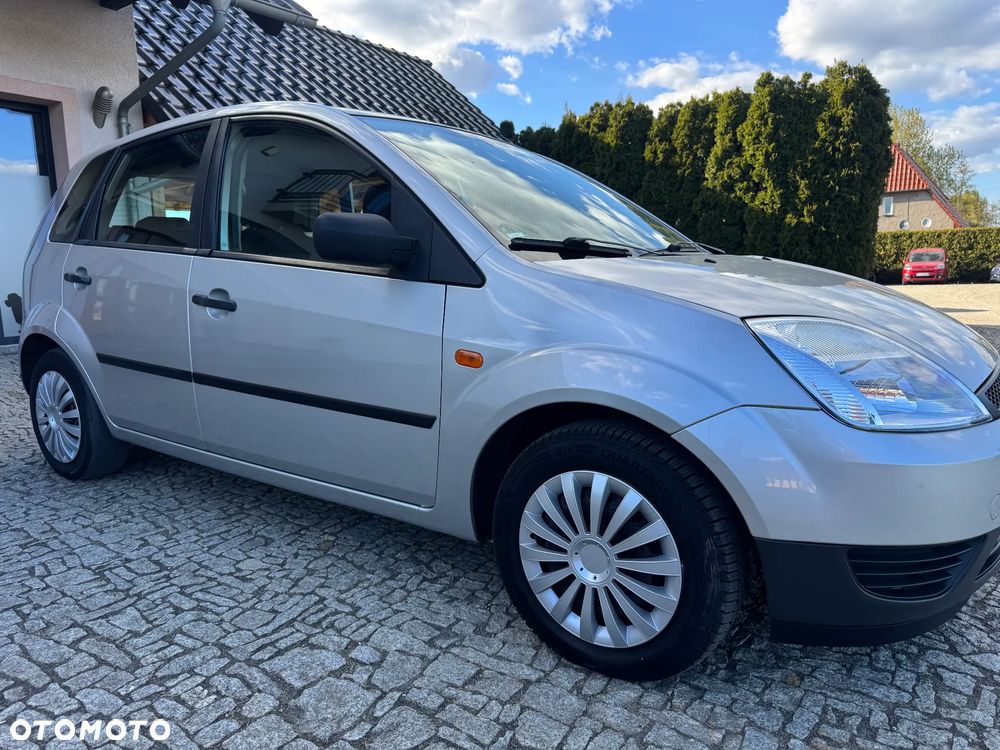 Ford Fiesta 1.4 Fun - 11