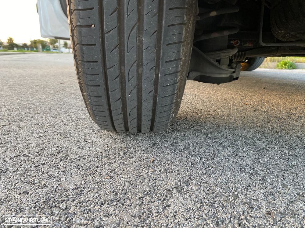 Peugeot PARTNER - 14