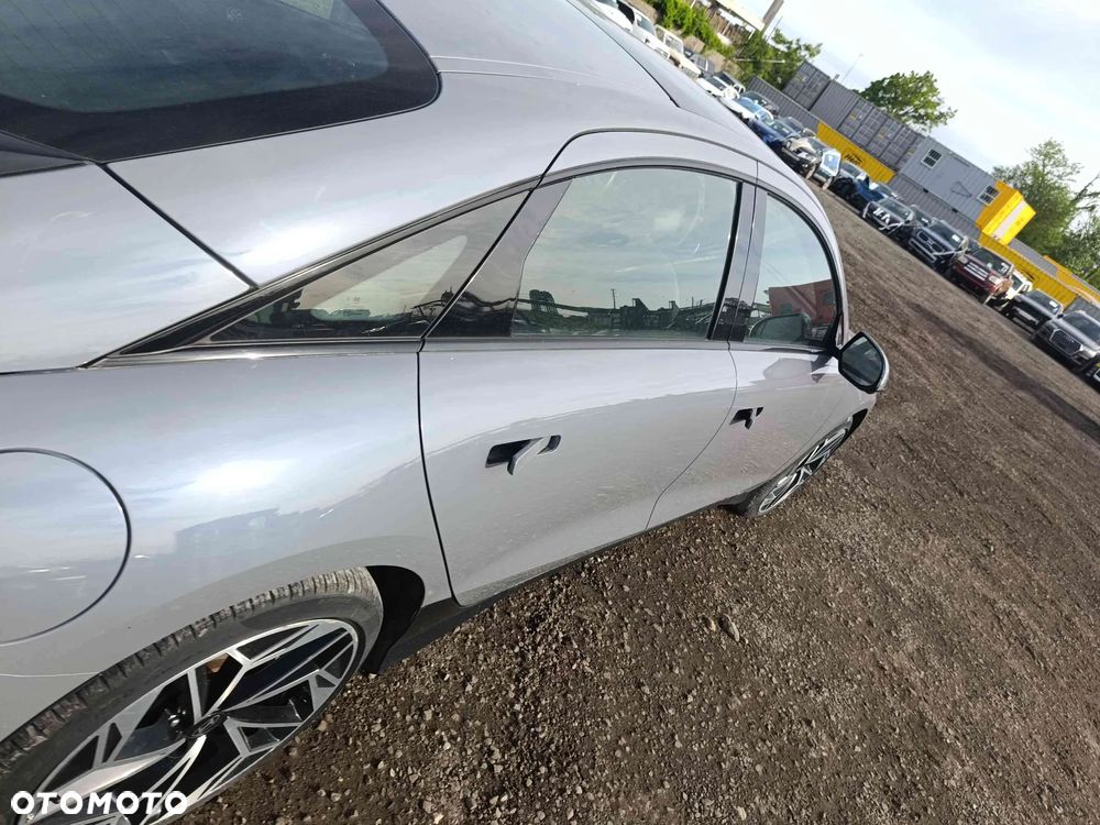 Hyundai IONIQ 6 77,4 kWh Dynamiq - 37