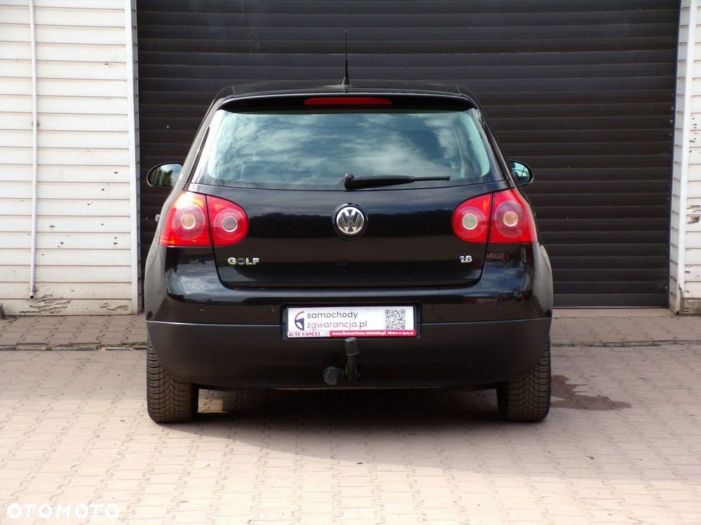 Volkswagen Golf - 15