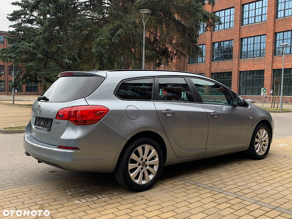 Opel Astra - 9