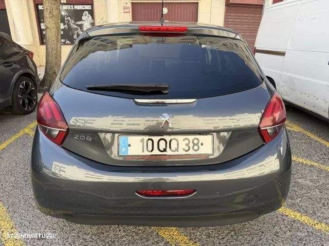 Peugeot 208 1.2 PureTech Active - 11