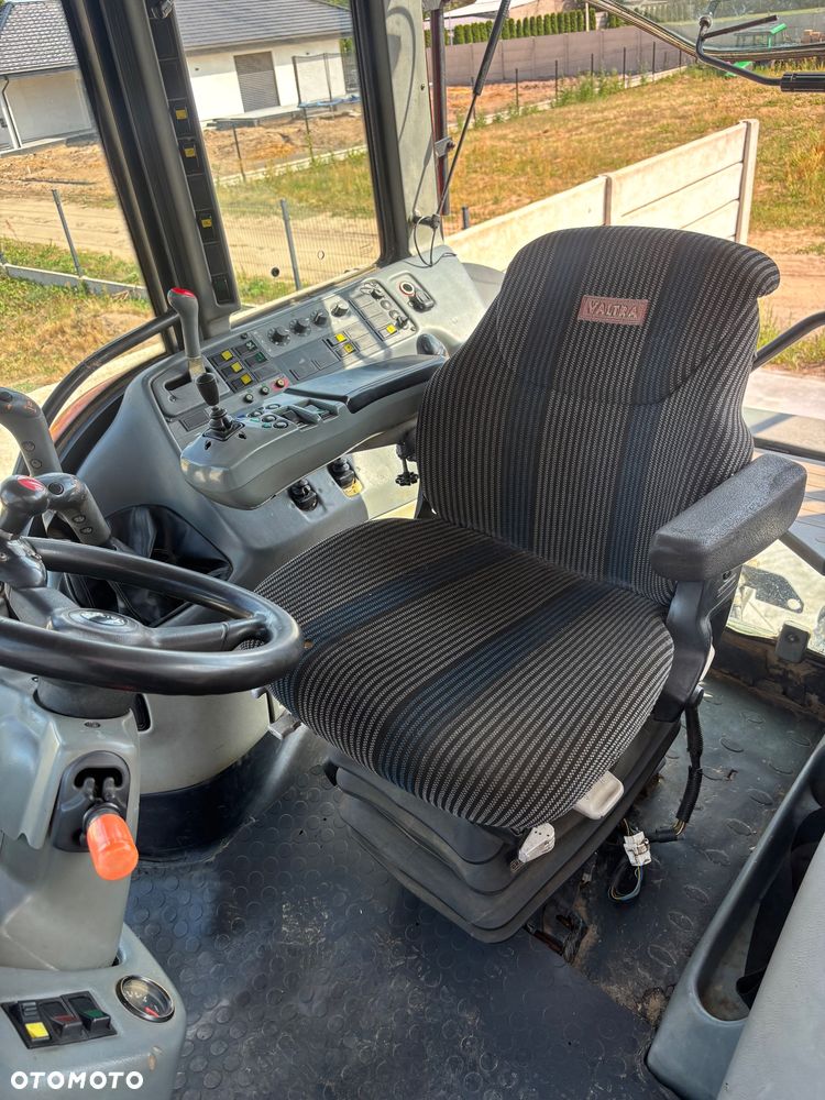 Valtra T160 - 5