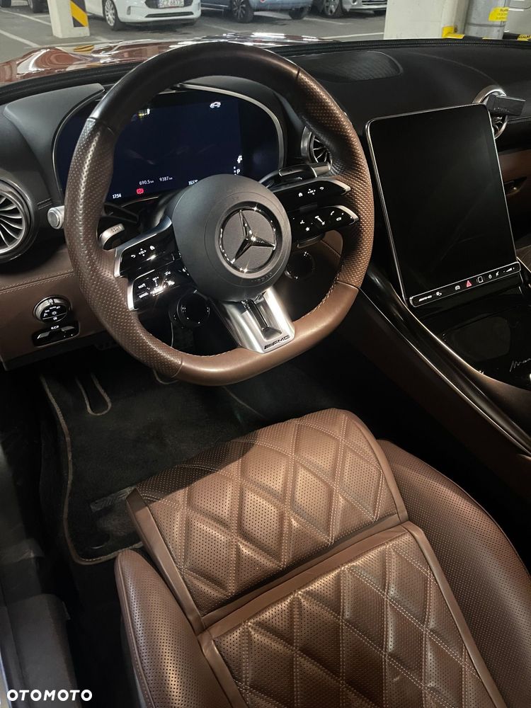 Mercedes-Benz AMG GT - 4