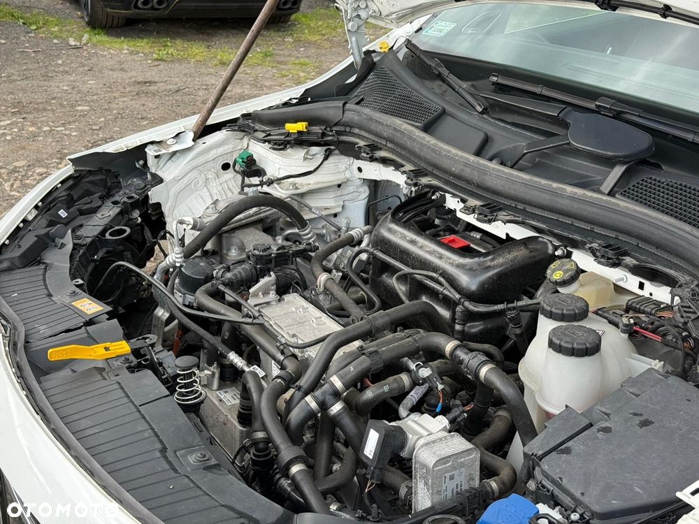 Mercedes-Benz EQA 250 66.5kWh Electric Art - 11