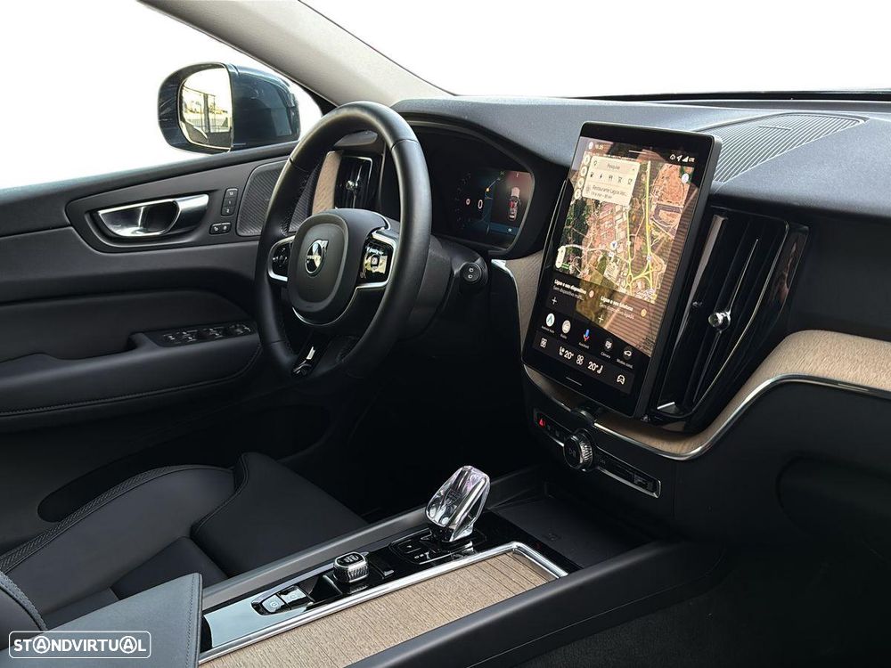 Volvo XC 60 2.0 T6 PHEV Plus Bright AWD - 6